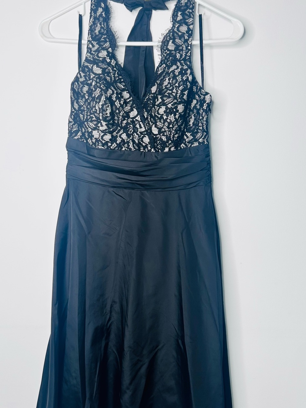 NWT White House Black Market Lace Halter Satin Cocktail Dress Style 30011476 - Picture 3 of 11